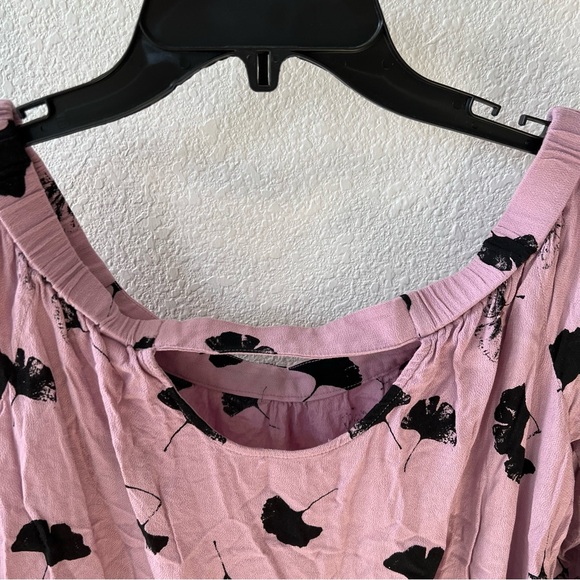 BP Floral Print Off the Shoulder Top - Picture 5 of 8